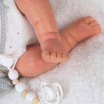 Усмихната кукла бебе Даниела с аксесоари, 45 см, Arias - Image 3