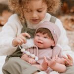 Усмихната кукла бебе Химена с чанта за носене, 45 см, Arias - Image 3