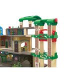 Многоетажен гадски ЖП комплект 58 части, Hape - Image 5