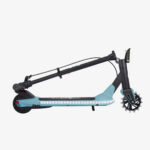 Електрическа тротинетка със светеща платформа и колела GLOBBER E-MOTION 8 - пастелно синя - Image 2