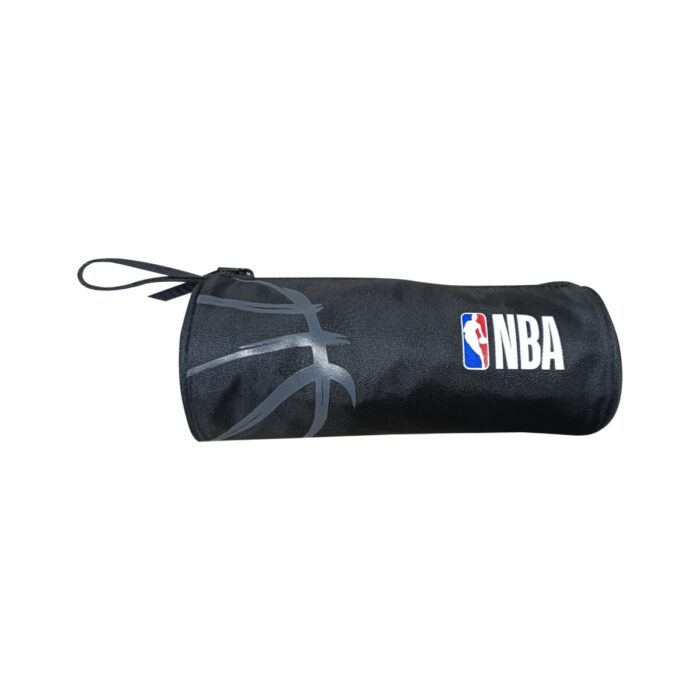 Несесер NBA, объл, 20х8х8 см, черен Несесер NBA, объл, 20х8х8 см, черен