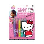 Пастели за коса Colorino Metallic Hello Kitty, Pastel, 5 цвята: розов блистер с пастели от лилаво през жълто до синьо редом с бялото коте с червена панделка и снимка на момиче с цветни кичури.