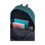 Ученическа раница CoolPack Green Black Sonic отвътре, с тетрадки и бутилка