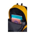 Ученическа раница CoolPack Mustard Grey Sonic отвътре, с тетрадки и бутилка