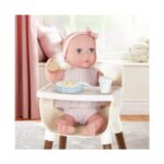 Кукла в столчето Battat LullaBaby с купичка овесени ядки, чаша и бисквитка върху таблата